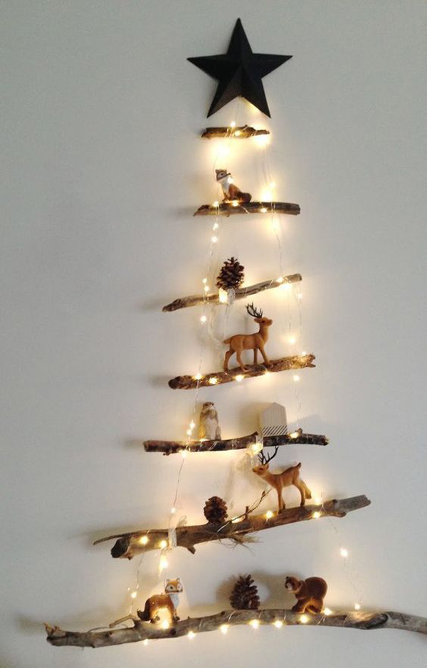 25 Simple and Creative Christmas Trees in The Wall