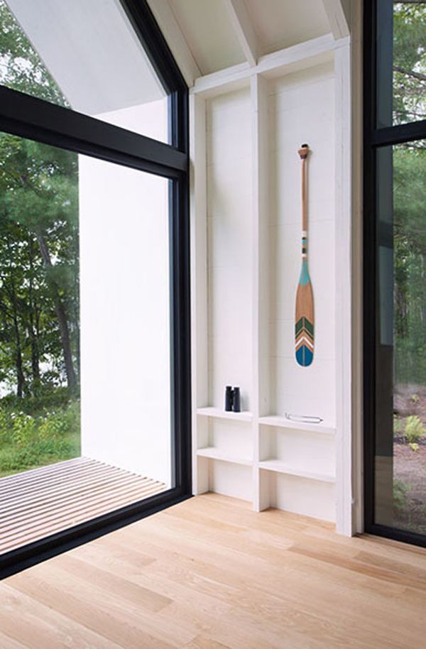 Window on the Lake House for Nature Holidays