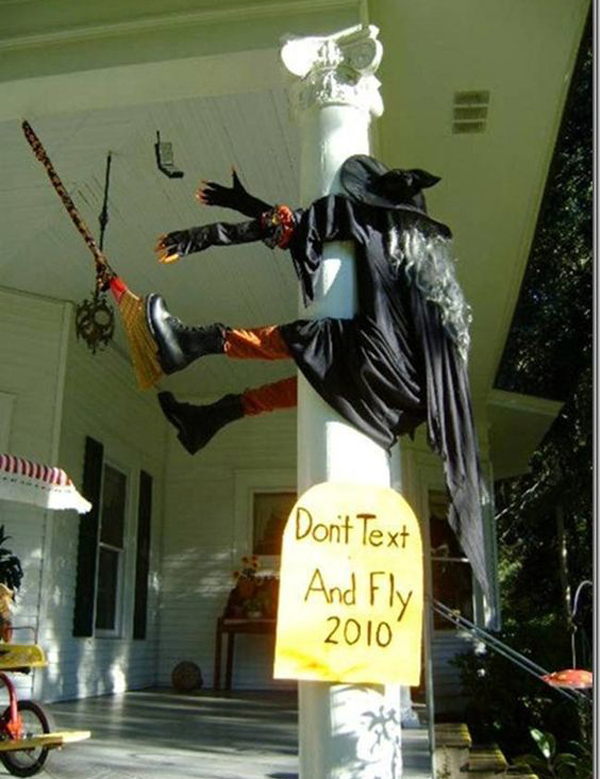 Best 10 Crazy and Funny Halloween Decor Ideas