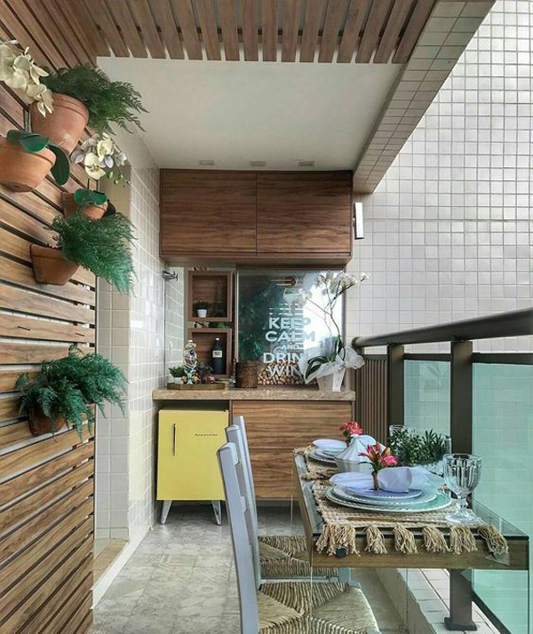 25 Creative Ways to Make Dining Area in Balconies