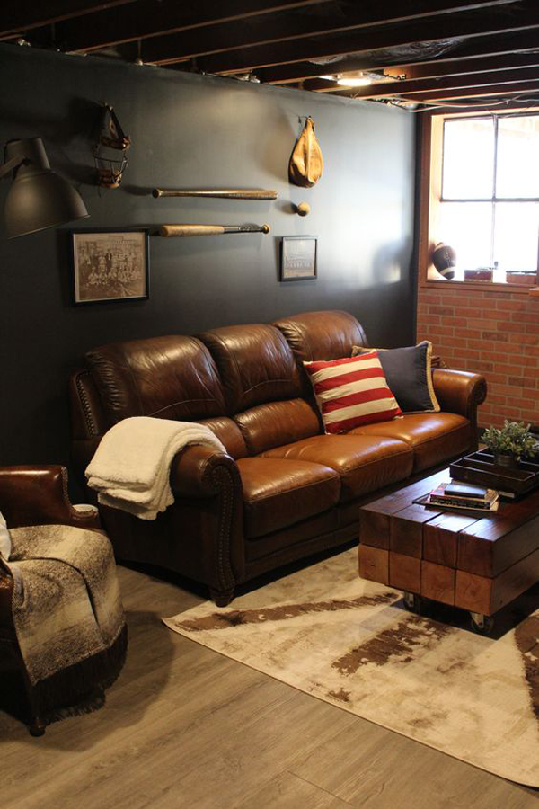 21 Cool Leather Sofas With Masculine Vibe For Man Caves