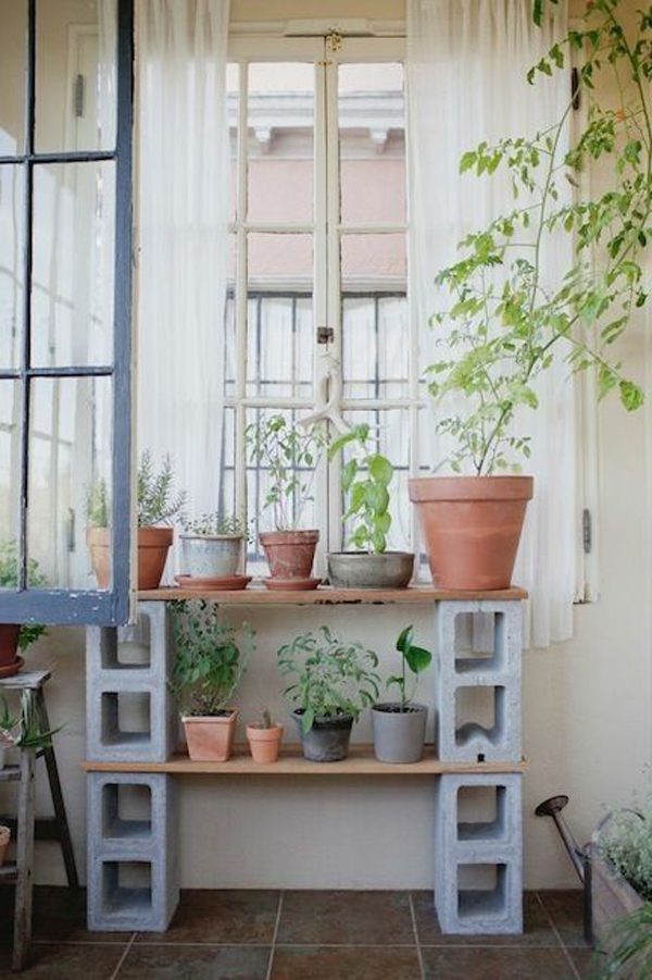 22 Creative Ways To Create Plant Stands From Cinder Block