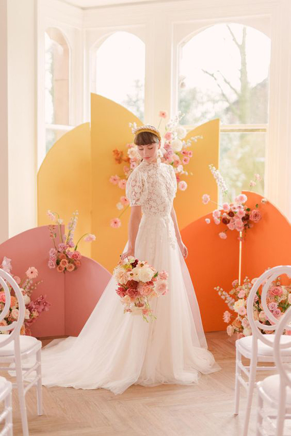 modern-color-block-wedding-backdrop