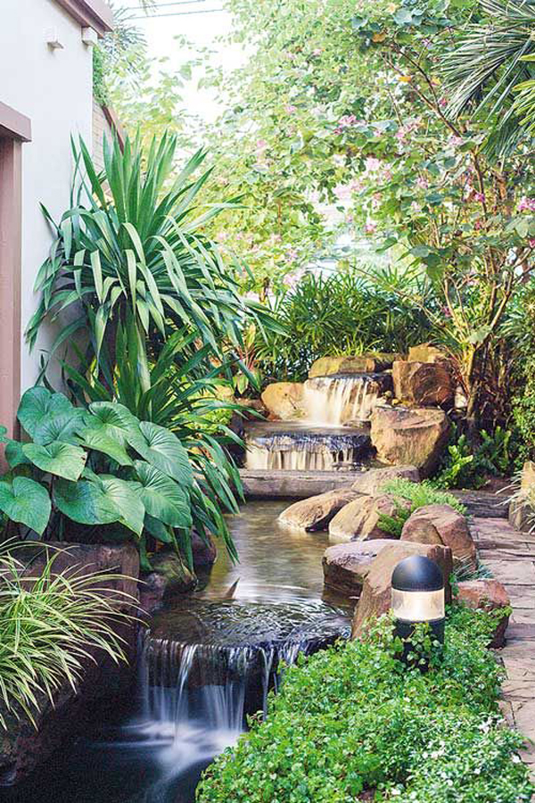 natural-and-minimalist-backyard-pond-ideas