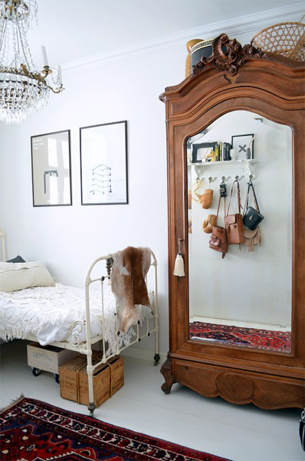 simple-vintage-bedroom-with-cabinet