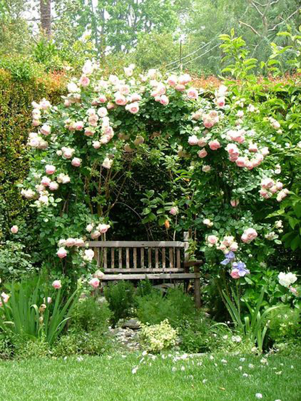 privat-flower-garden-nook-design