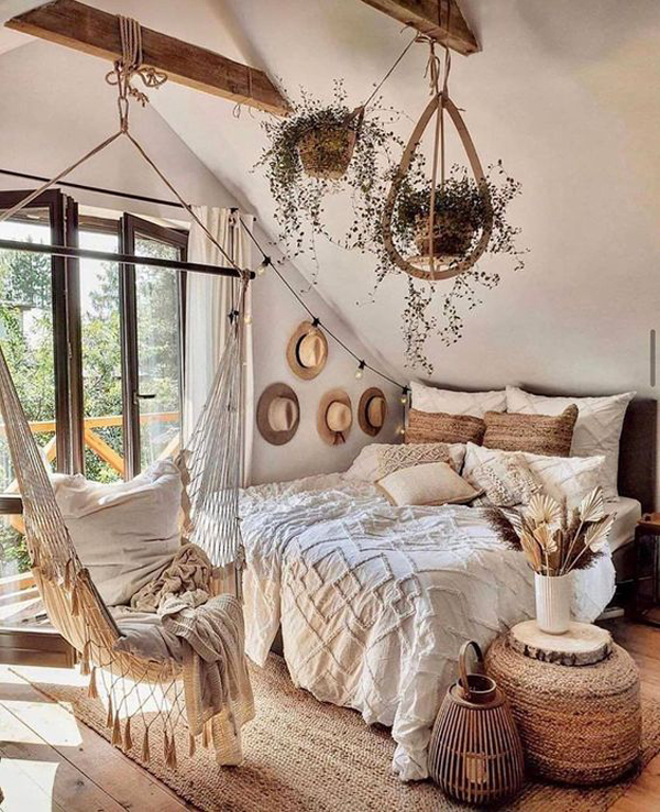bright-boho-bedroom-ideas-with-hammock