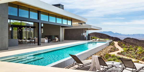 luxury-backyard-pool-with-seating-areas
