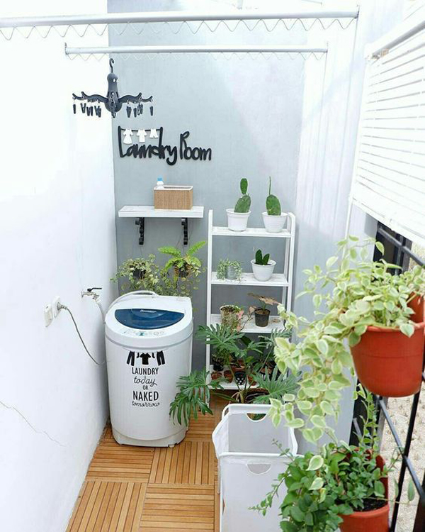 simple-laundry-and-drying-room-with-outdoor-concept