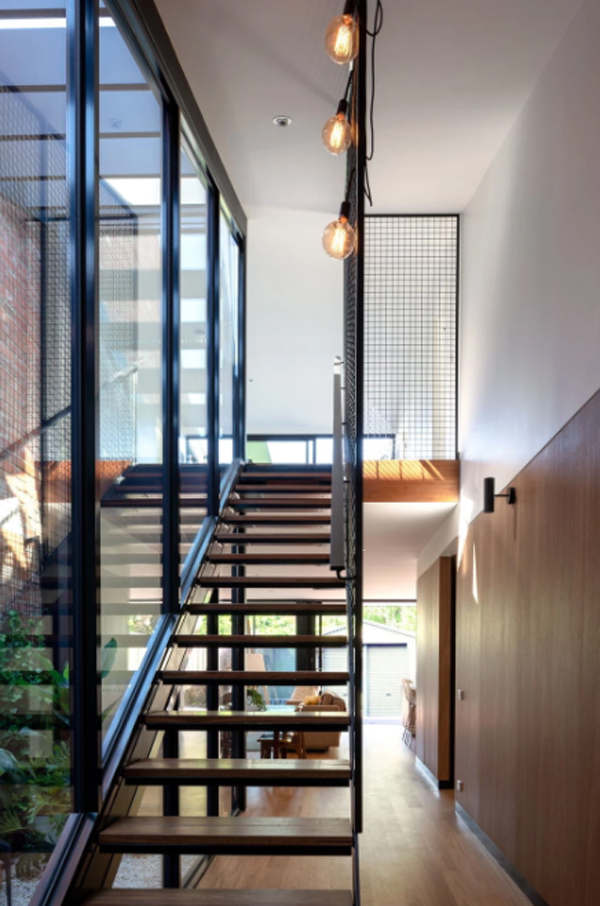 small-staircase-with-glass-wall