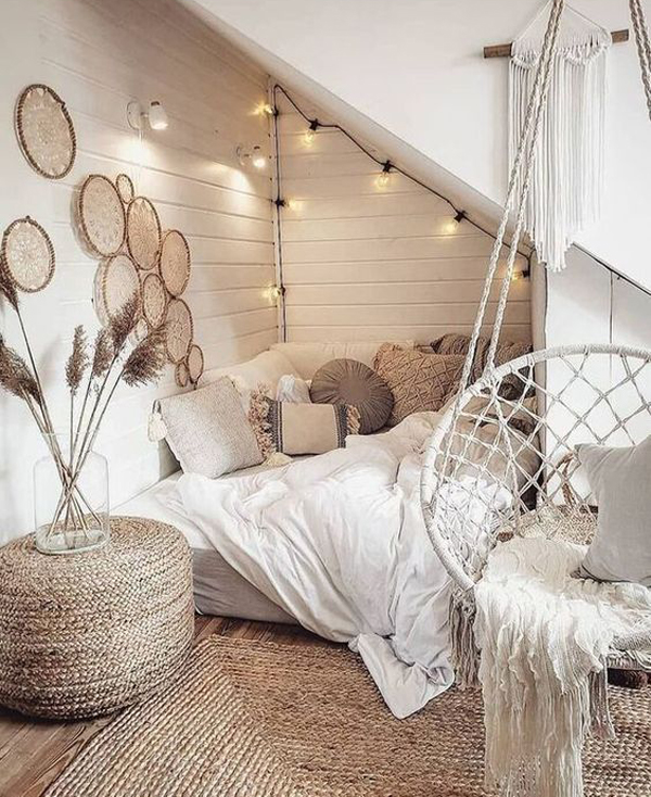 under-stairs-bohemian-bedroom-decor