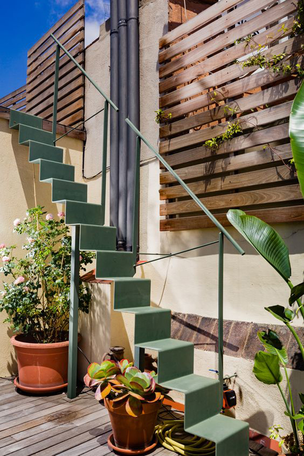 cute-origami-stairs-for-outdoor