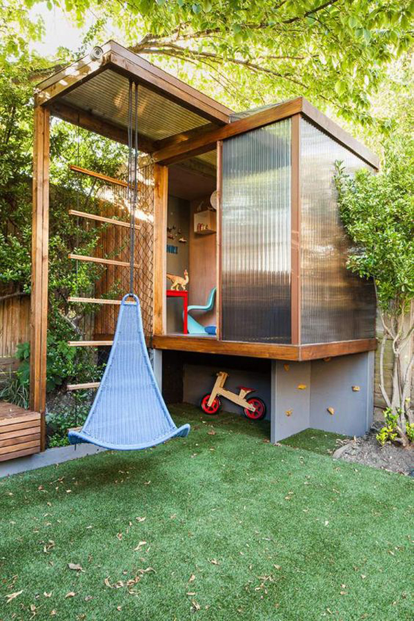 modern-kid-treehouse-in-the-backyard