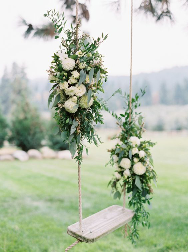 pretty-floral-swing-ideas-for-wedding-day