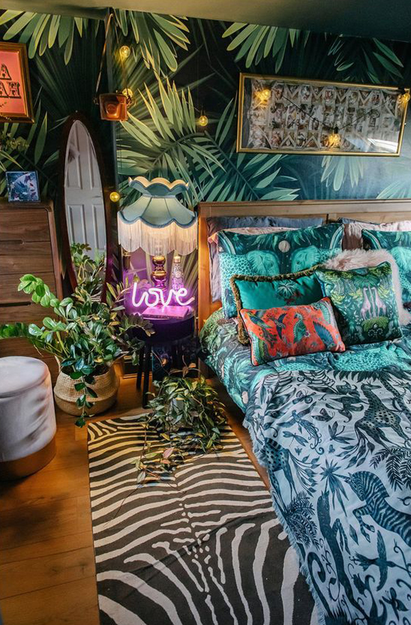 beachy-jungle-bedroom-style