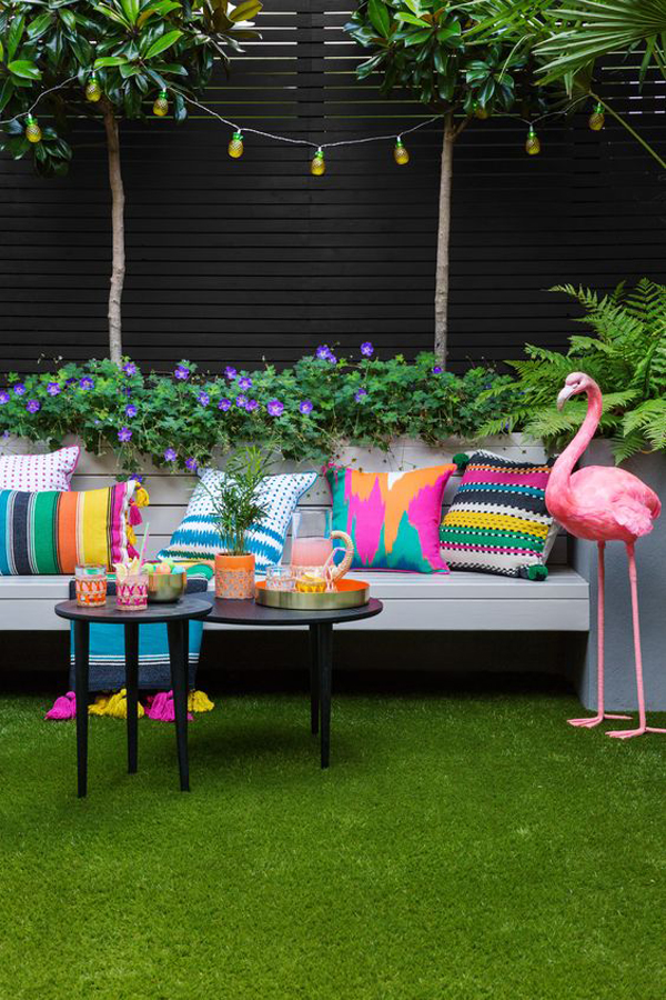bright-colorful-backyard-summer-with-black-tones