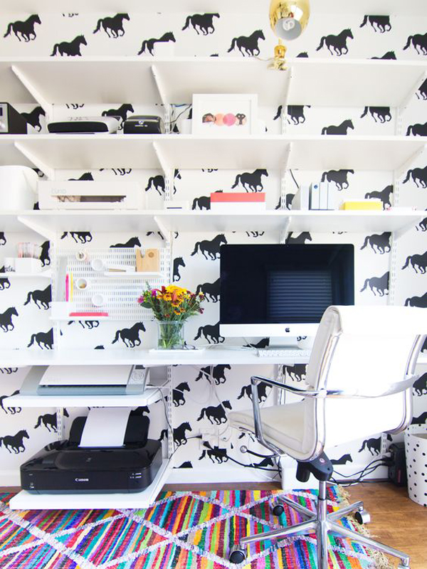 pell-and-stick-horse-home-office-wallpaper