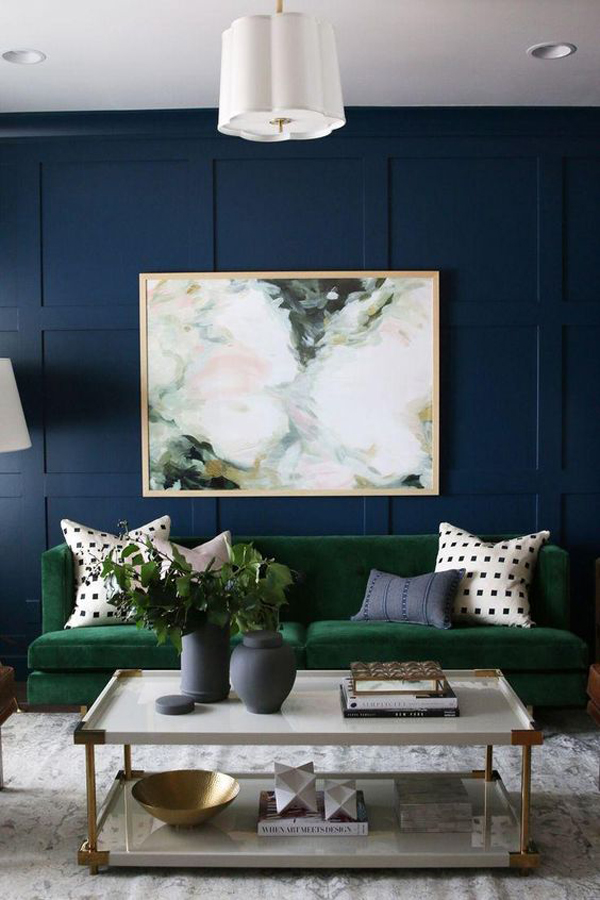 blue-living-room-with-green-color-scheme