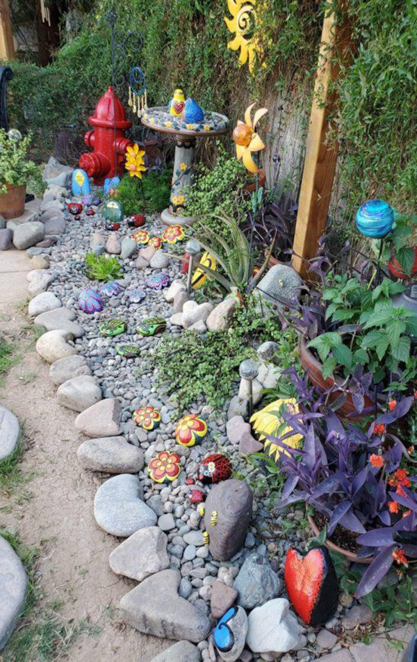 fairytale-painted-rocks-garden-decor