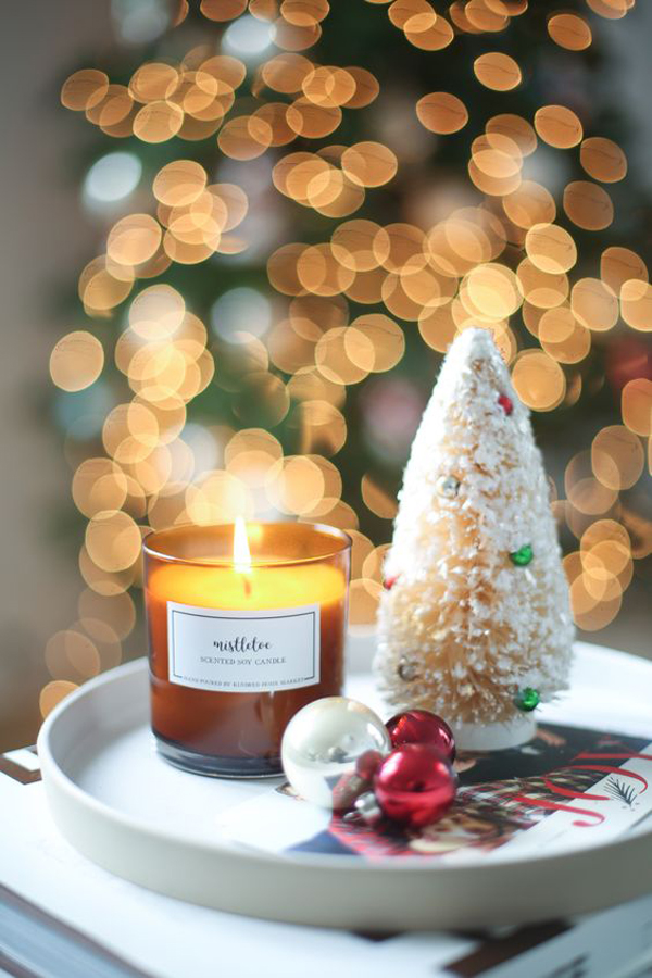 christmas-candle-gift-for-holiday-season