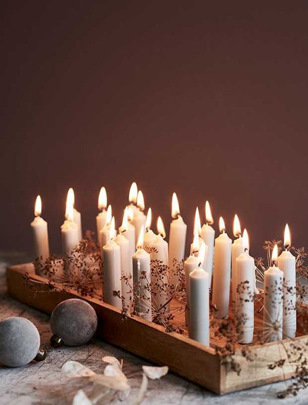 cozy-christmas-candle-table-ideas