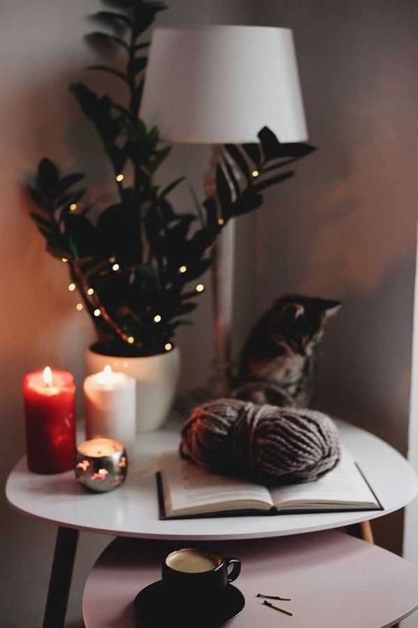 white-and-red-christmas-candle-ideas