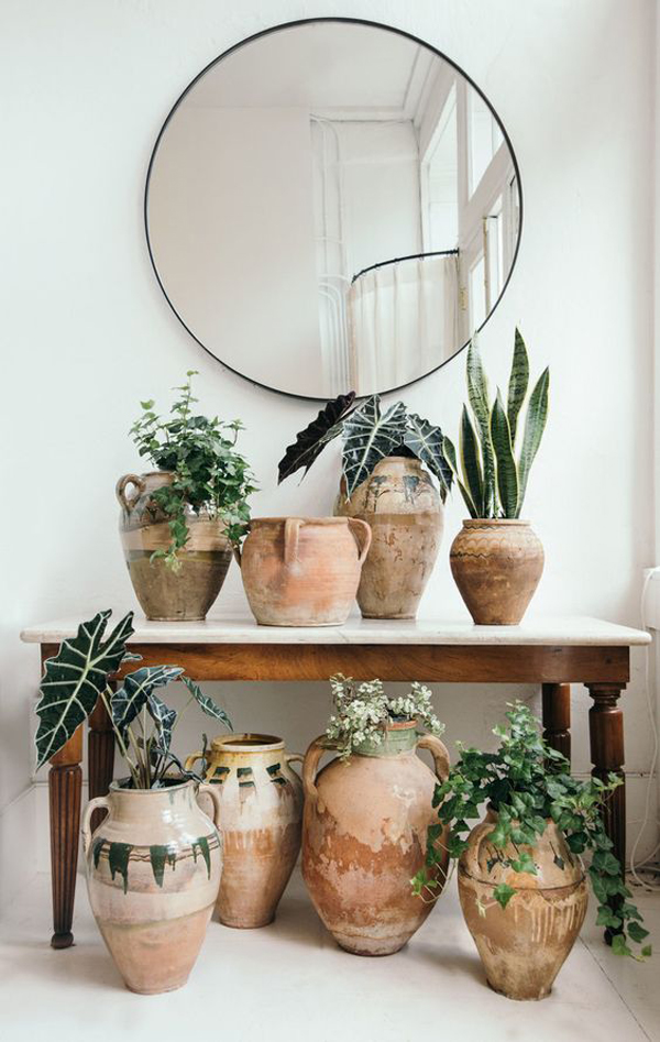 vintage-terracota-pot-with-mirror