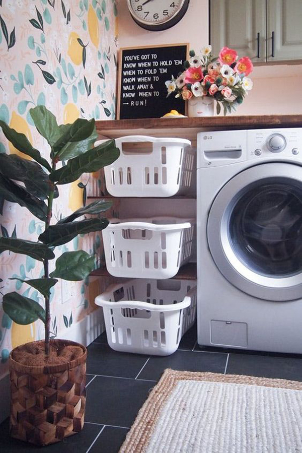 beautiful-laundry-room-ideas-with-floral-wallpaper