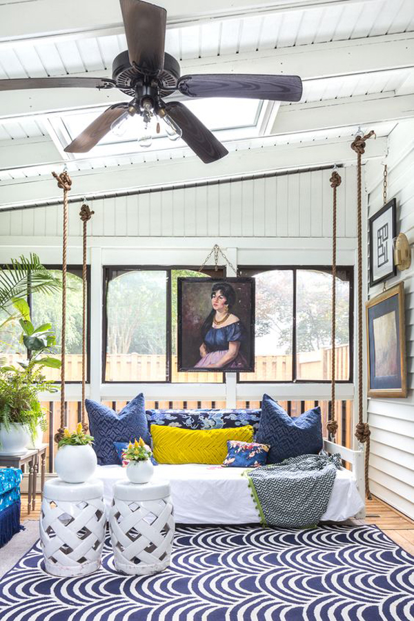 bohemian-sunroom-design-with-blue-sofas