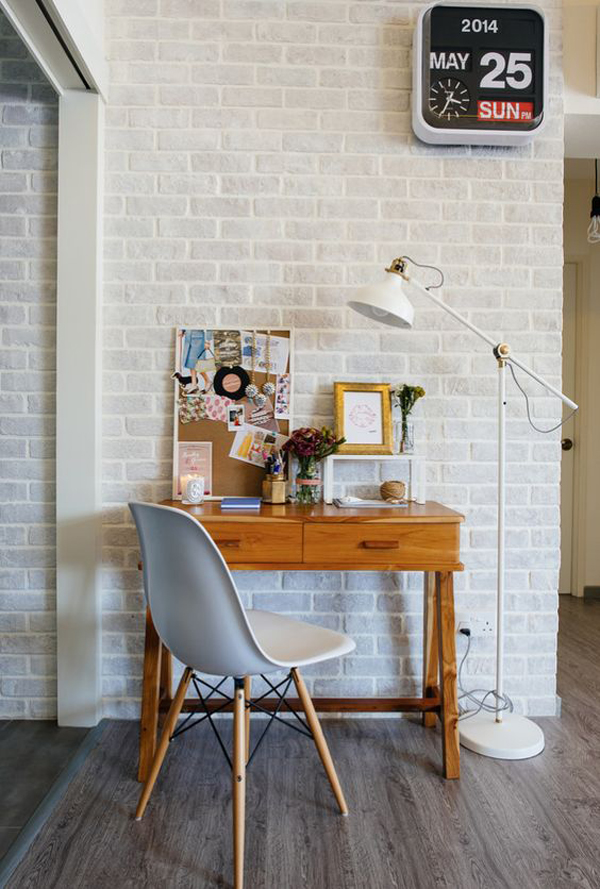 small-home-office-with-ranarp-floor-lamp