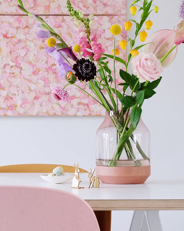 adorable-pink-floral-vases-design