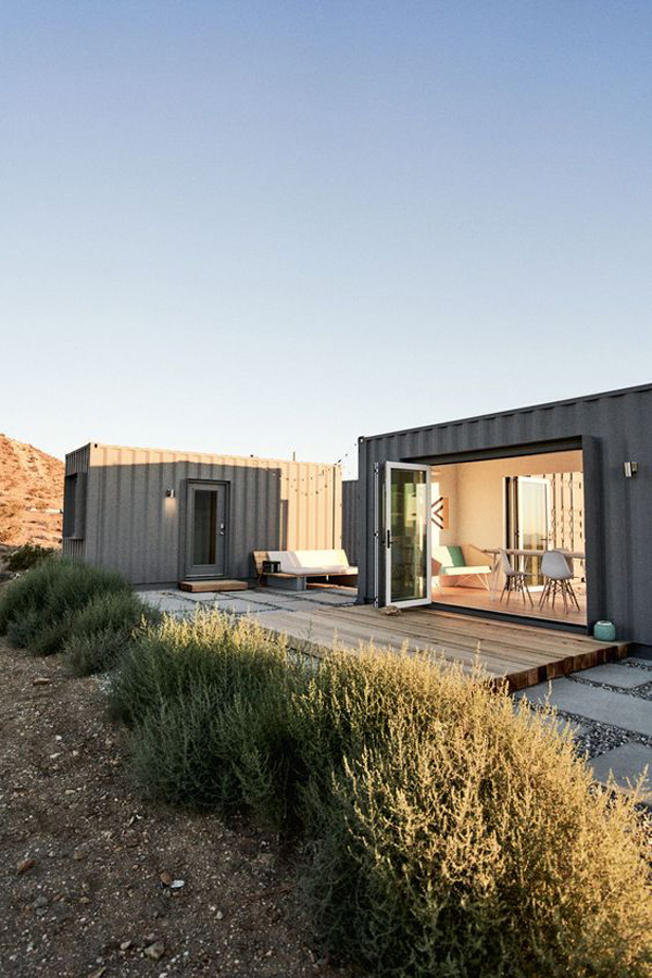 desert-shipping-container-house-design