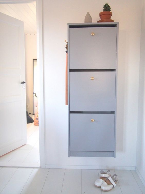 wall-mounted-grey-ikea-shoe-cabinet-hack