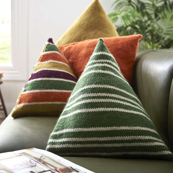 wool-triangle-cushion-ideas