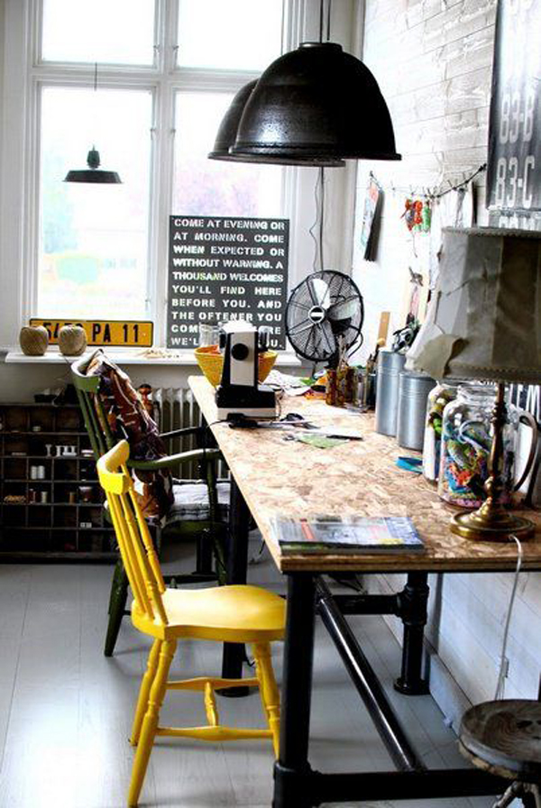 masculine-home-office-design-with-industrial-look
