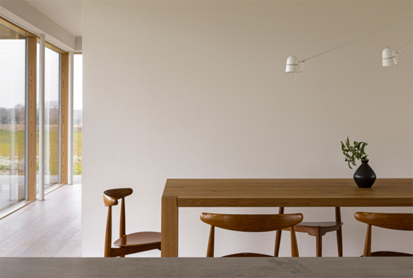 minimalist-wood-dining-room-design