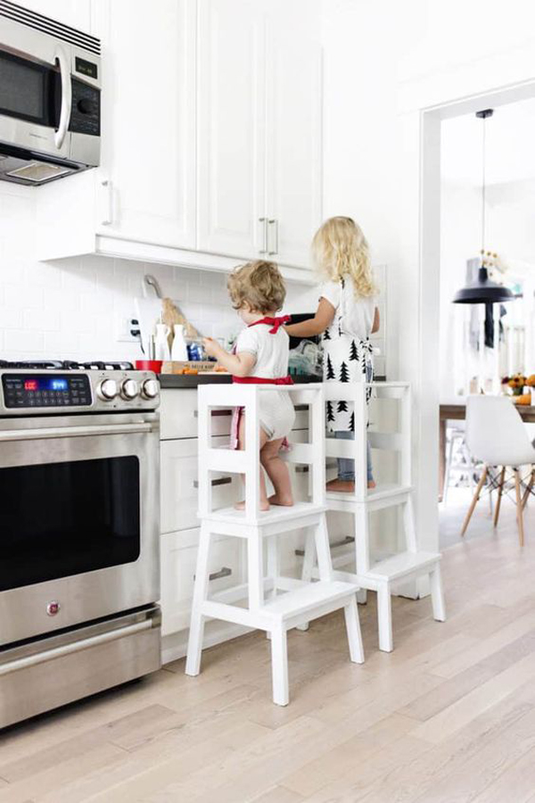 stylish-white-ikea-oddvar-kid-tower-for-two