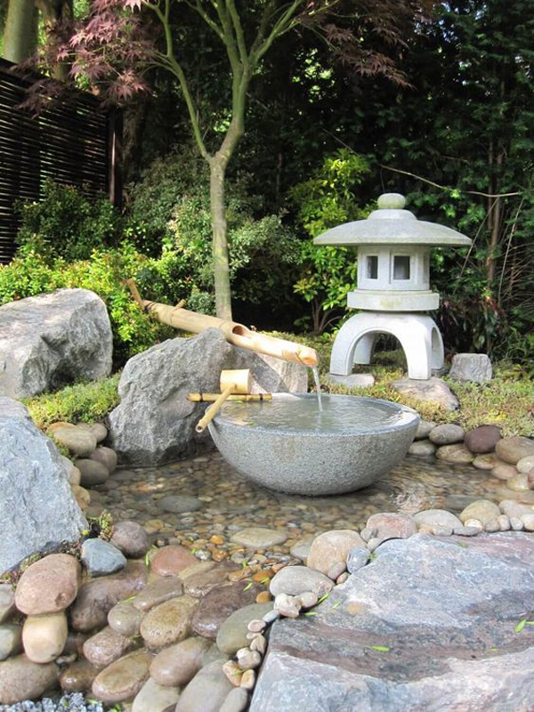traditional-zen-garden-with-water-fountain