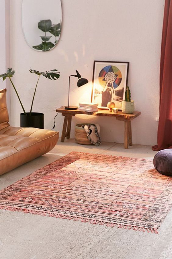 floor-living-room-design-with-rugs
