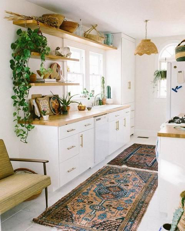 boho-coastal-kitchen-design-with-rugs