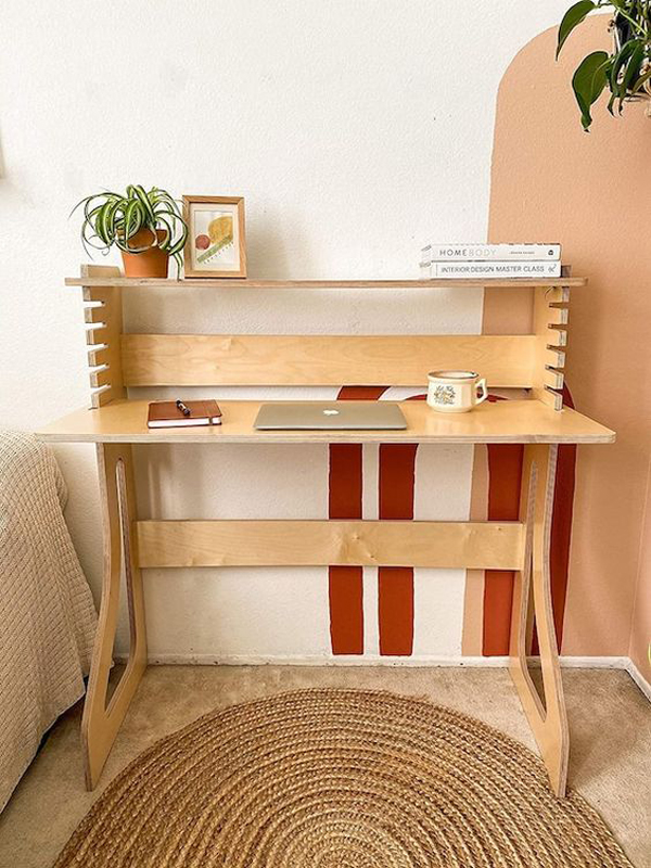 ergonomic-adjustable-sit-and-stand-desk-design