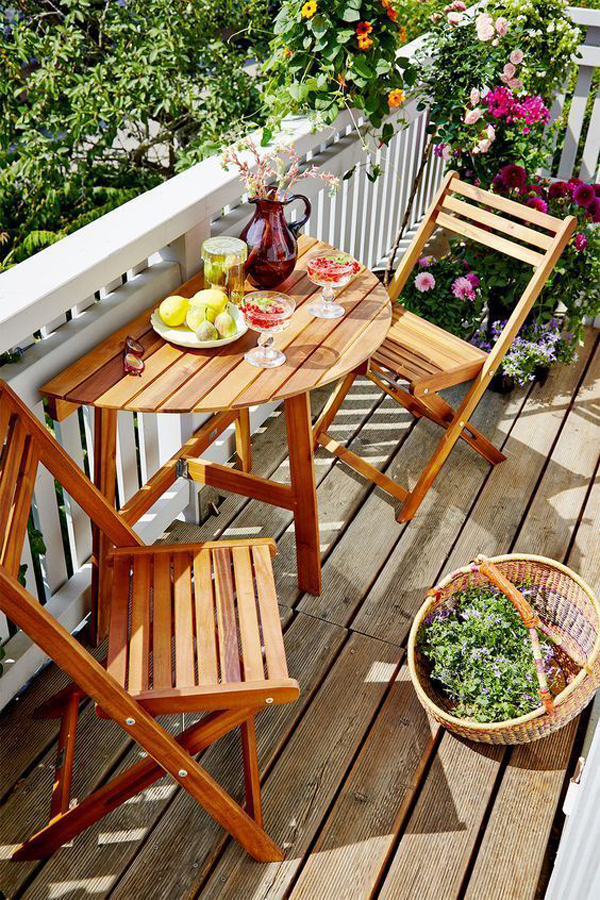small-wood-balcony-furniture-set