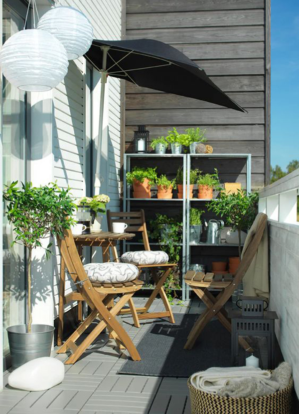 space-saving-balcony-planter-racks