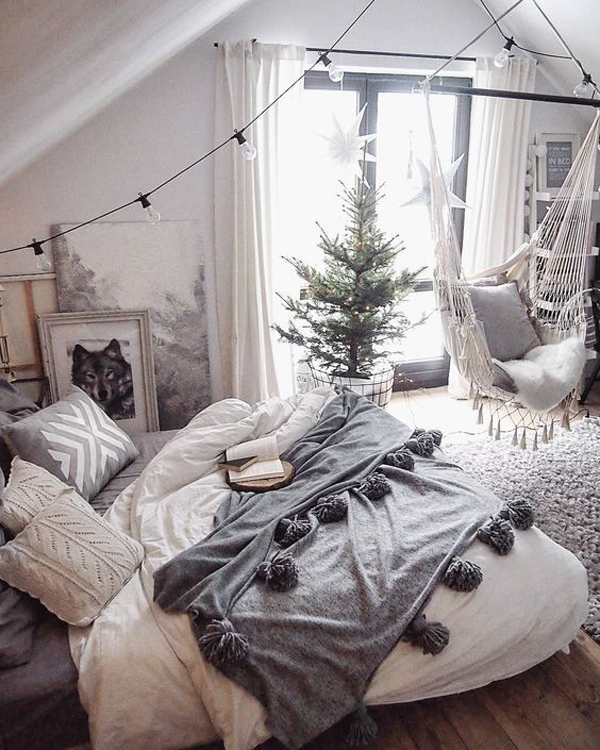 warm-and-cozy-christmas-bedroom-with-hammock