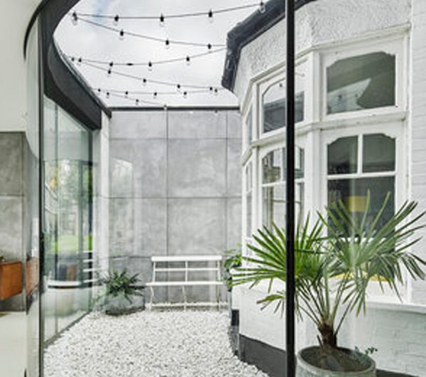 Mulroy Architects Extend Original Victorian Bay Window