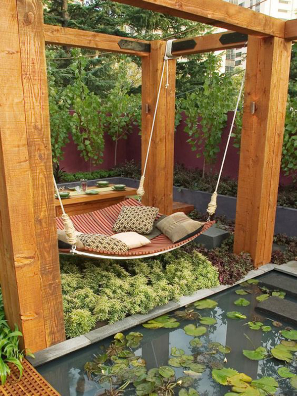 outdoor-hammock-in-garden-pond