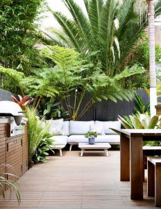 22 Perfect Urban Jungle Ideas For Your Patios | Housetodecor.com