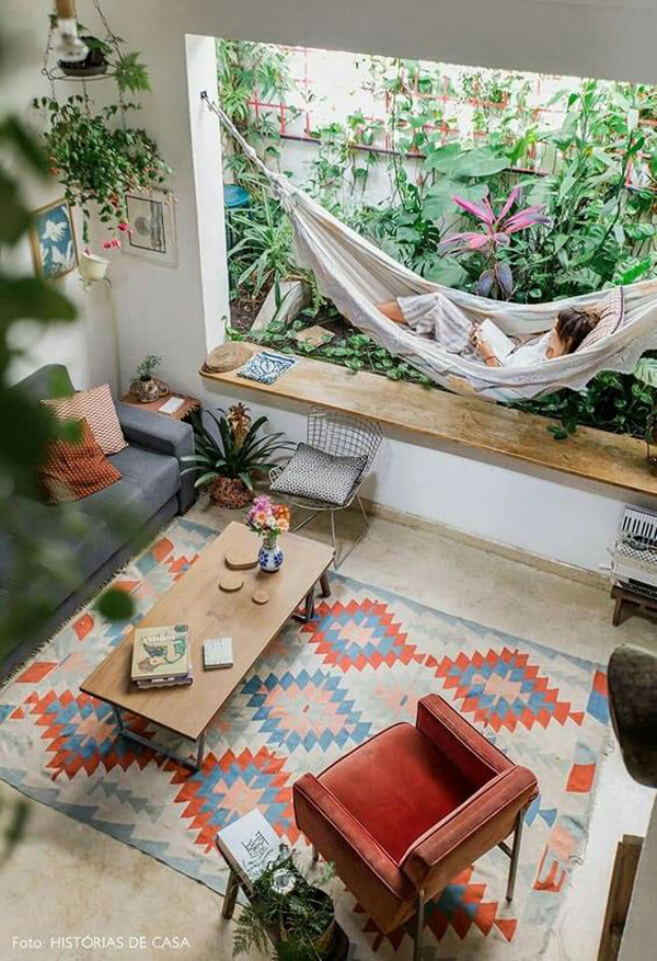 cozy-indoor-outdoor-reading-nook-with-hammock