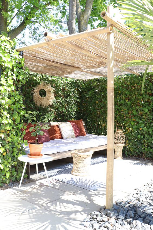 moroccan-outdoor-patio-with-bamboo-pergolas