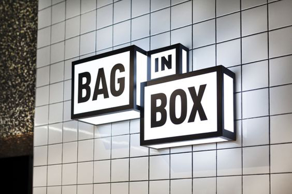 bag-in-box-neon-signboard